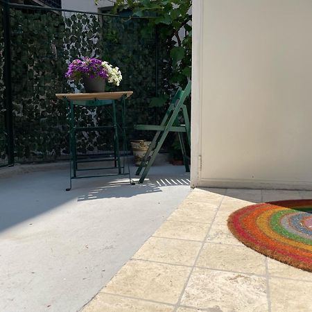 Appartement Grazioso Monolocale à Milan Extérieur photo