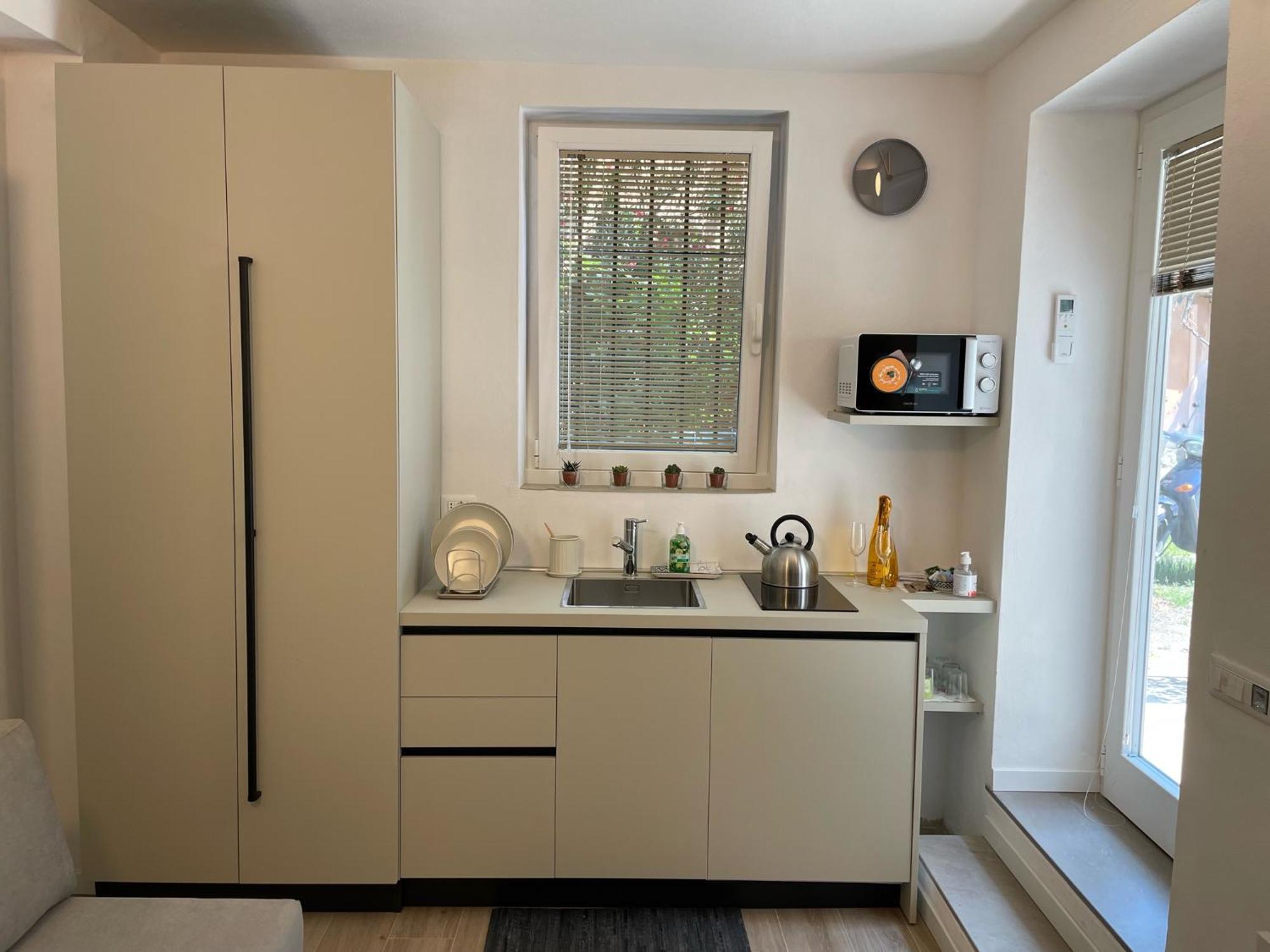Appartement Grazioso Monolocale à Milan Extérieur photo