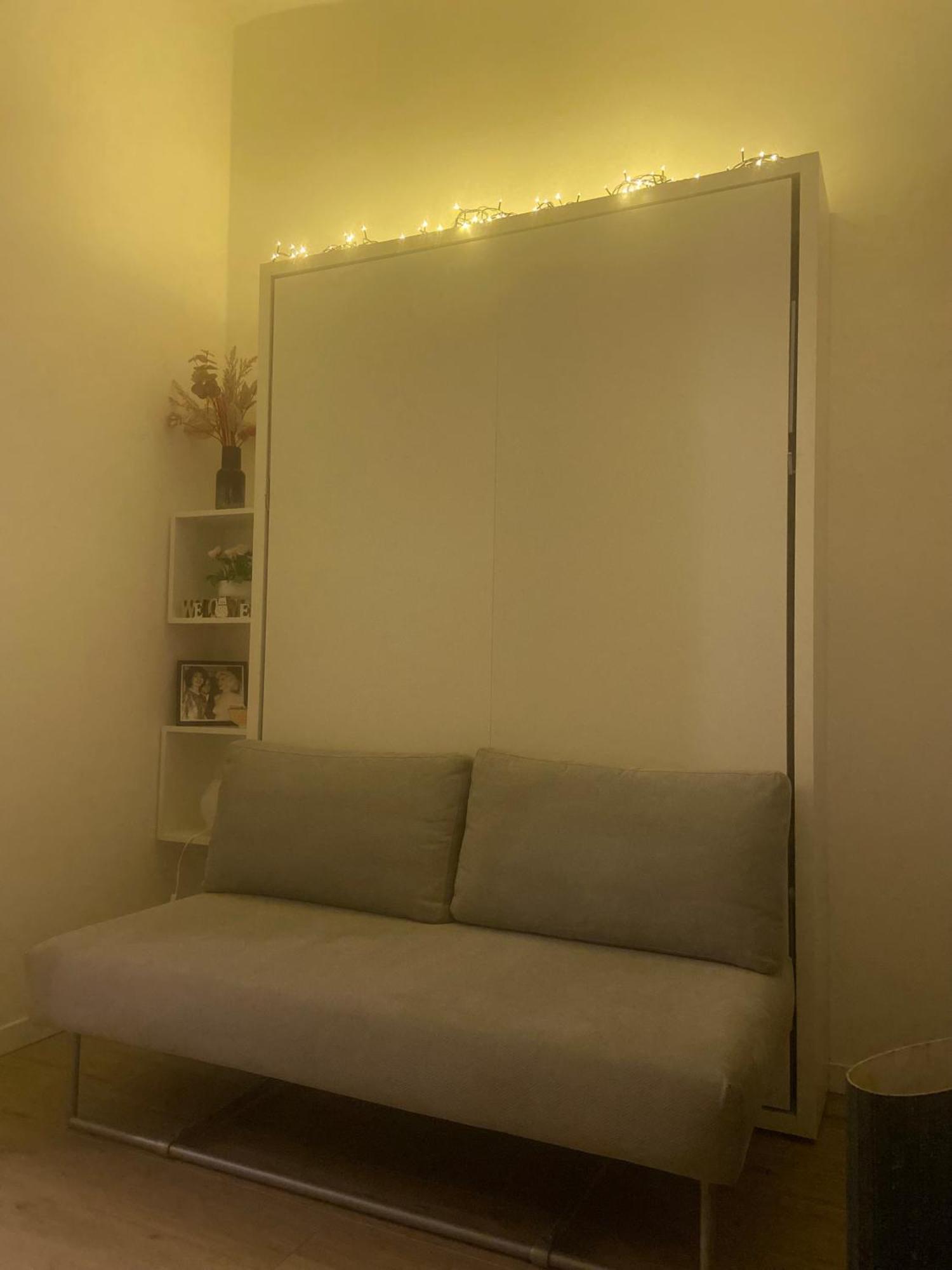 Appartement Grazioso Monolocale à Milan Extérieur photo
